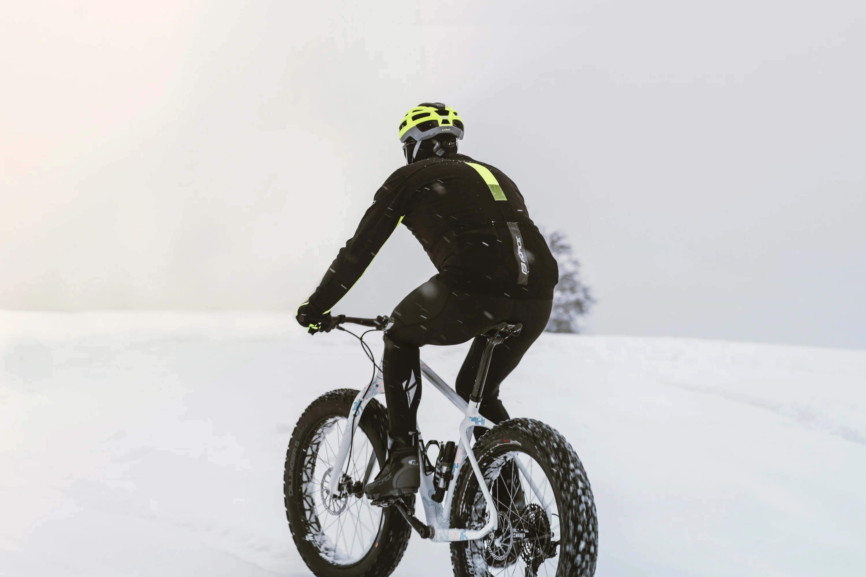bunda F FROST softshell zimní, černo-fluo XL