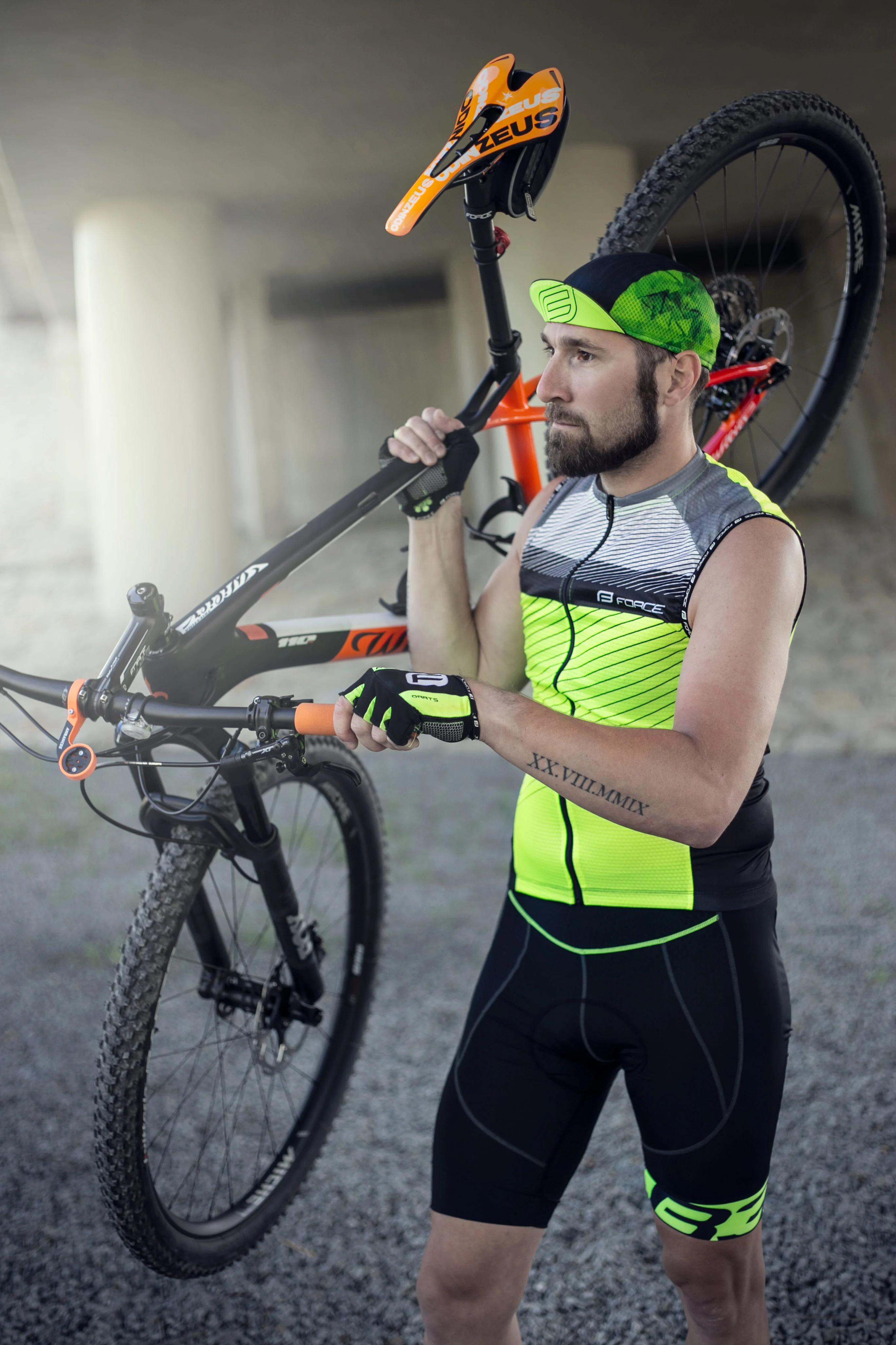 čepička s kšiltem FORCE CORE letní,černo-fluo