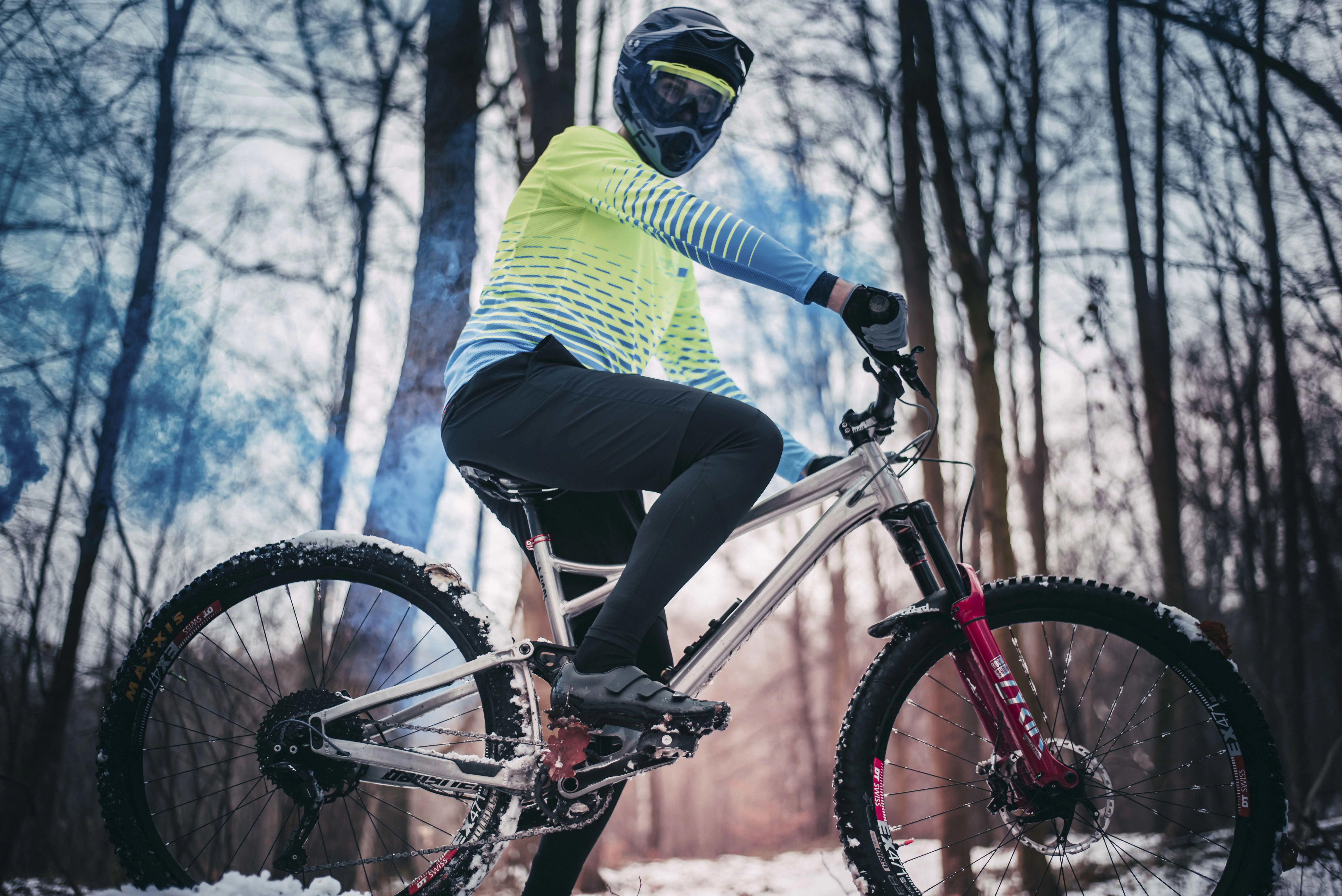 dres FORCE MTB ANGLE dlouhý rukáv, fluo-modrý