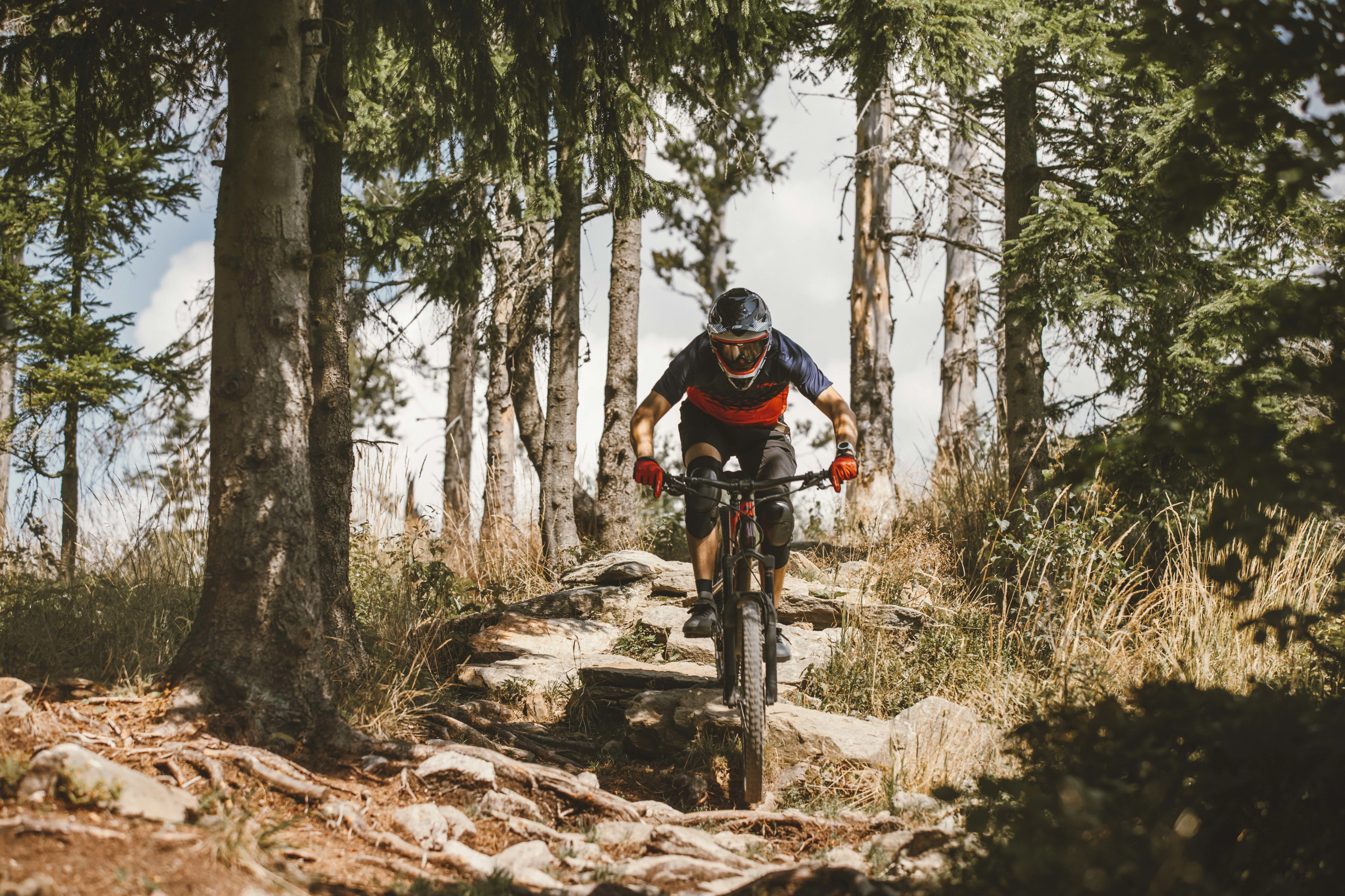 dres FORCE MTB ANGLE kr. rukáv, modro-červený