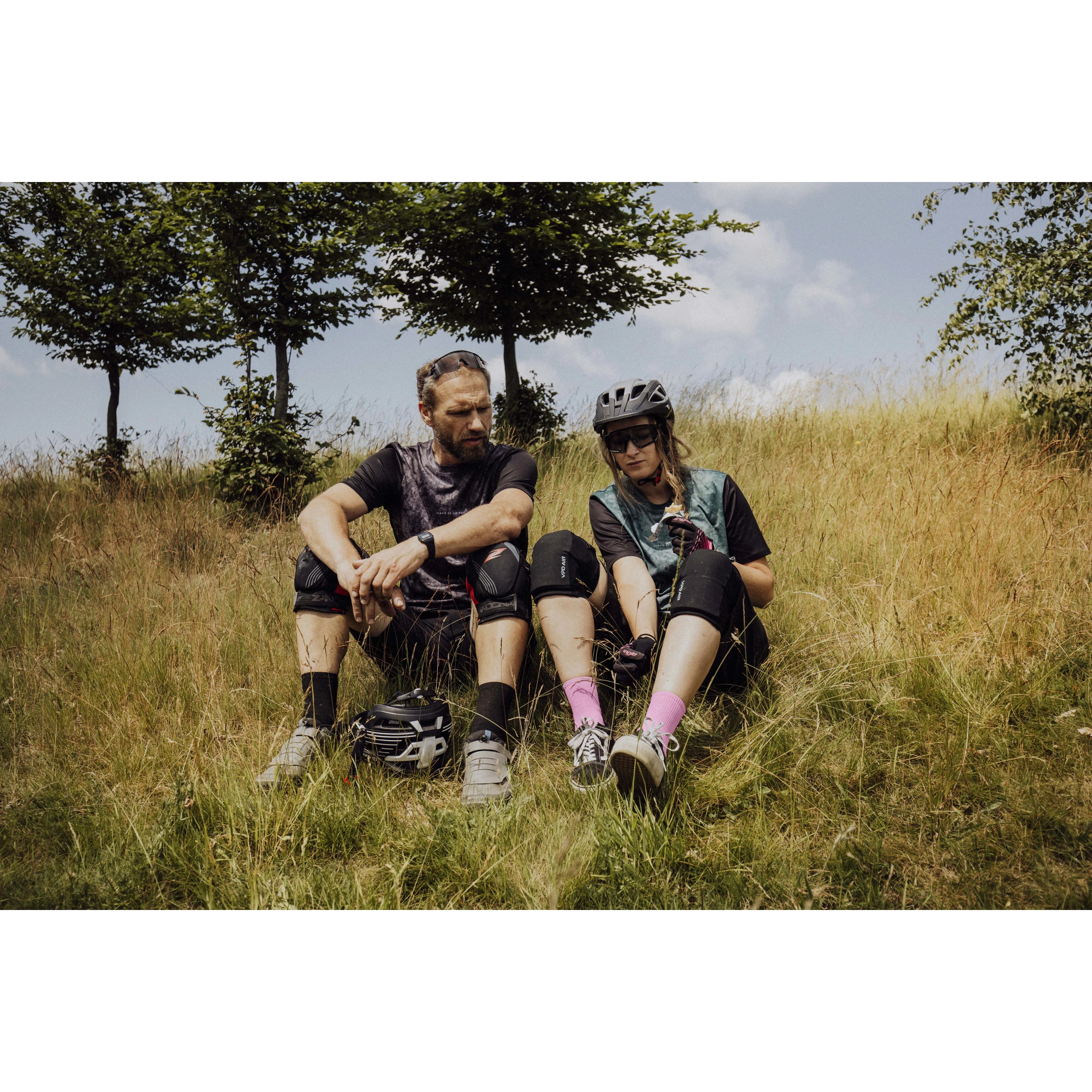 dres FORCE MTB MOVE krátký rukáv, černý
