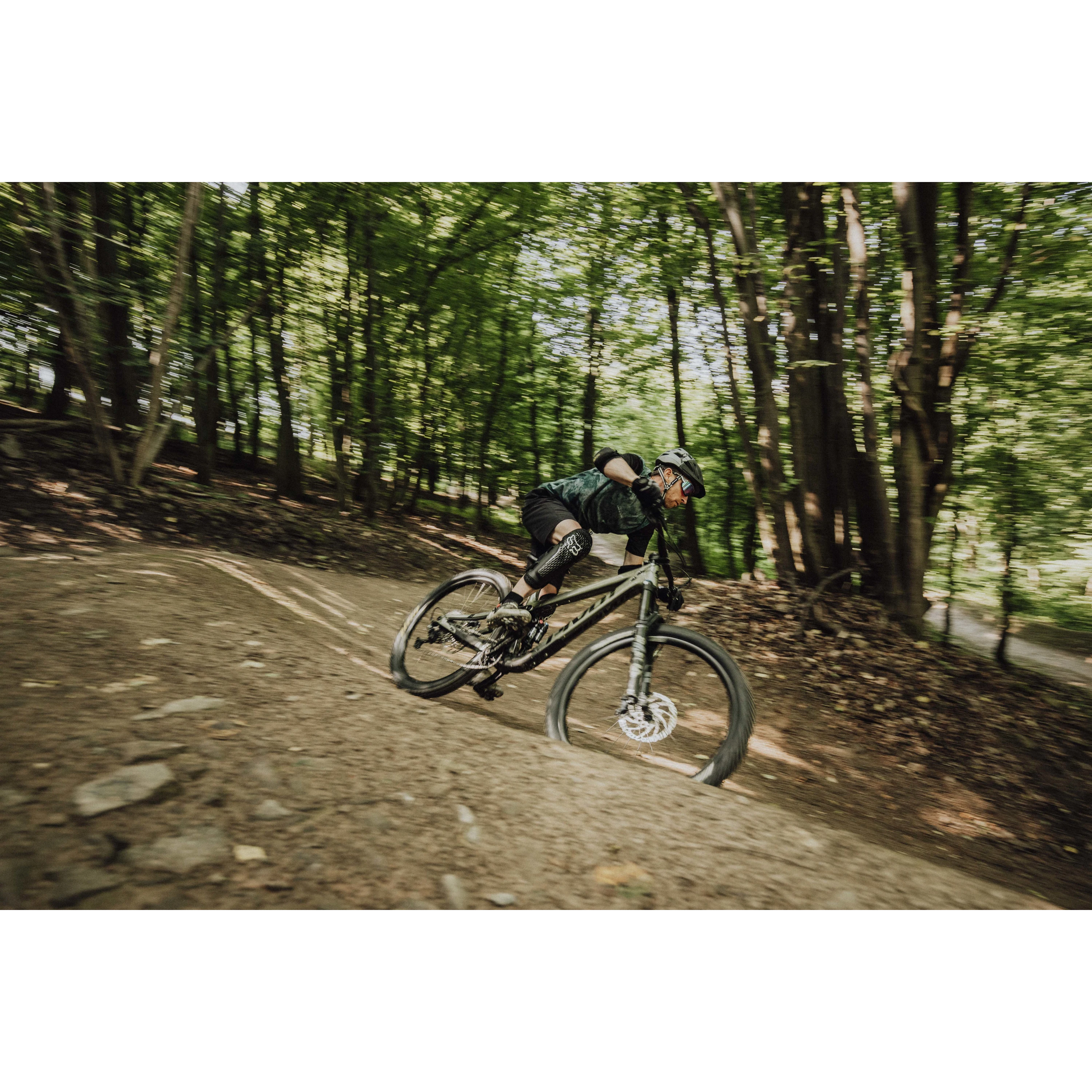dres FORCE MTB MOVE krátký rukáv, tm. zelený S