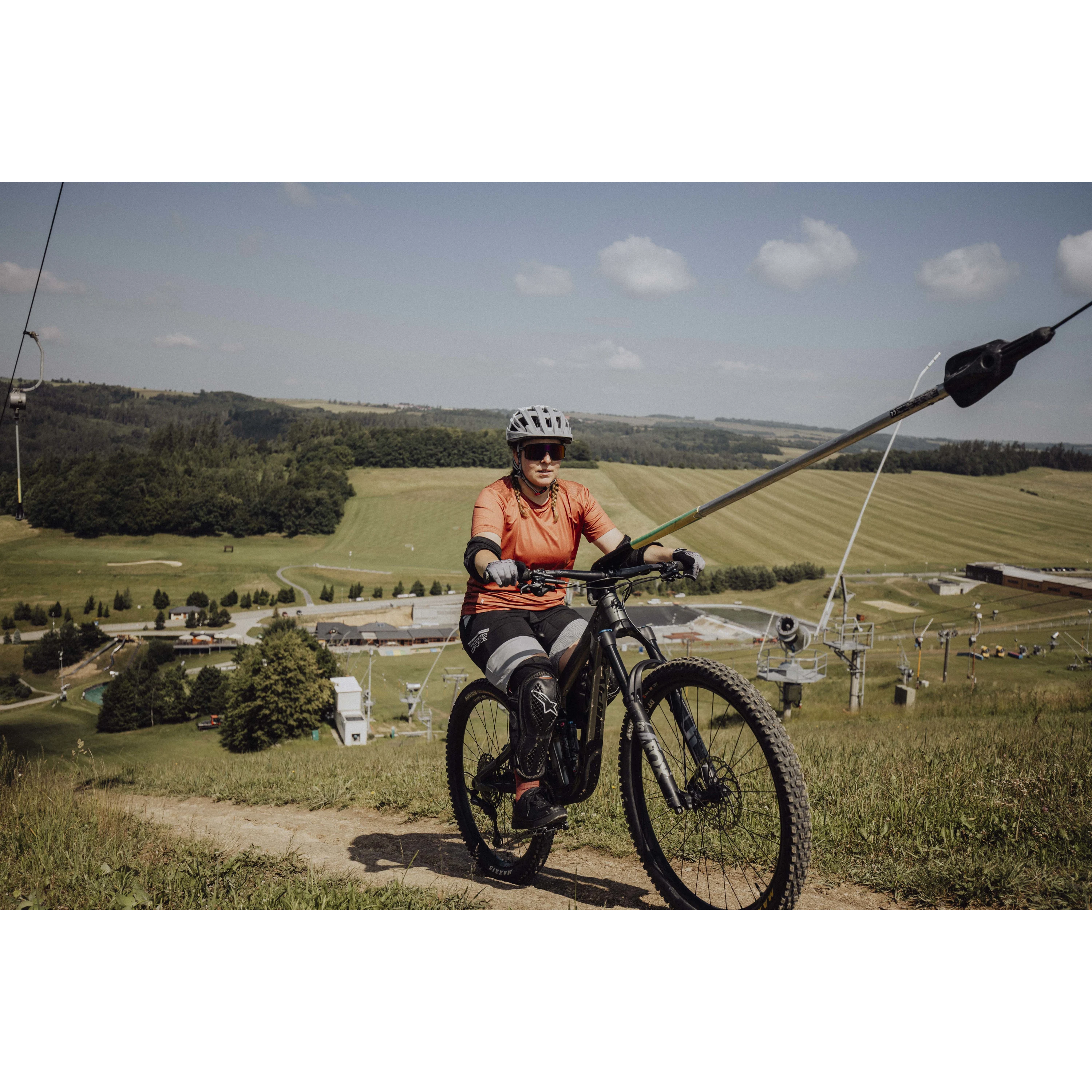 kraťasy F STORM MTB odnímatelná vložka, črn-šedé M