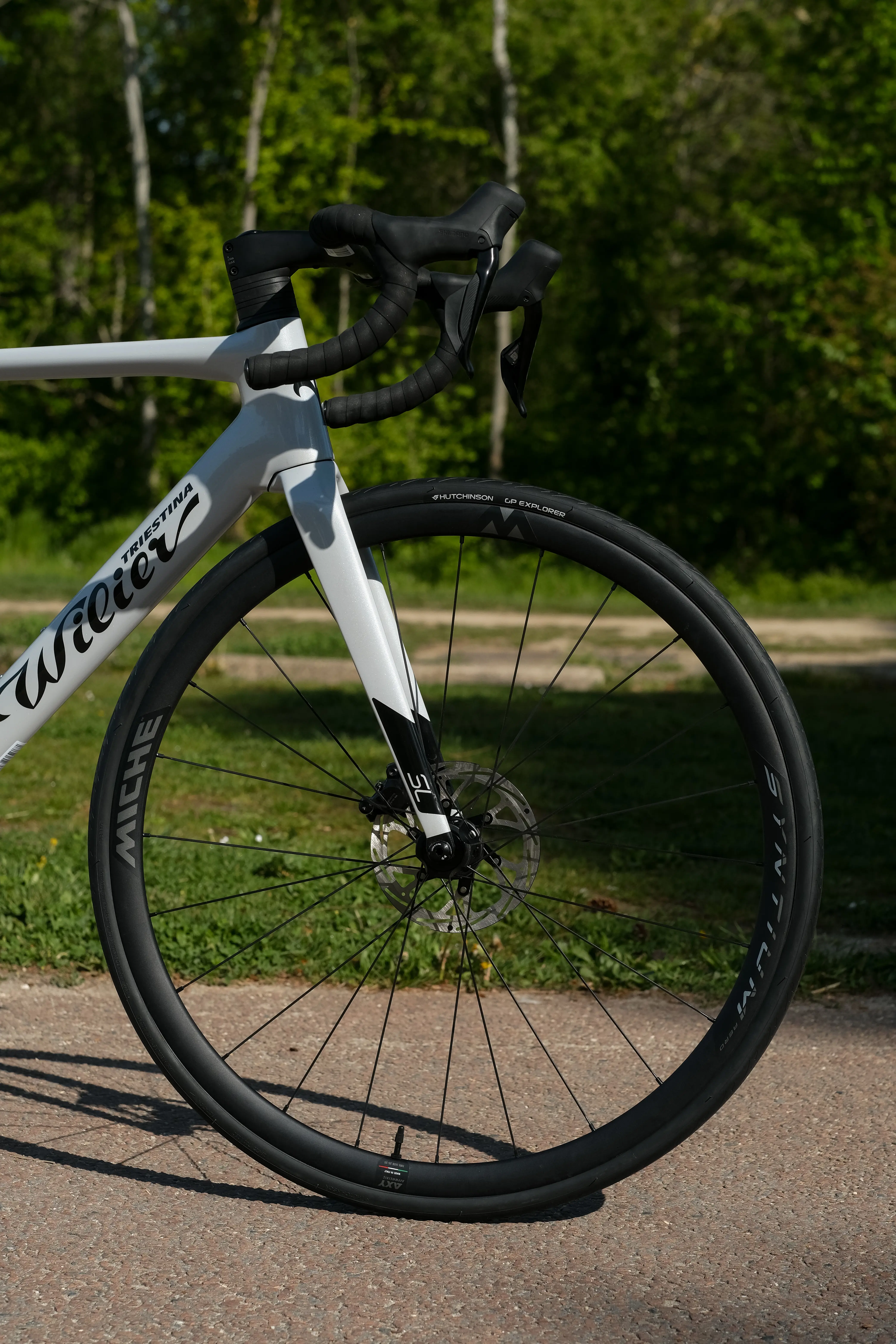 plášť HUTCHINSON GP EXPLORER 700x28 kevlar, černý
