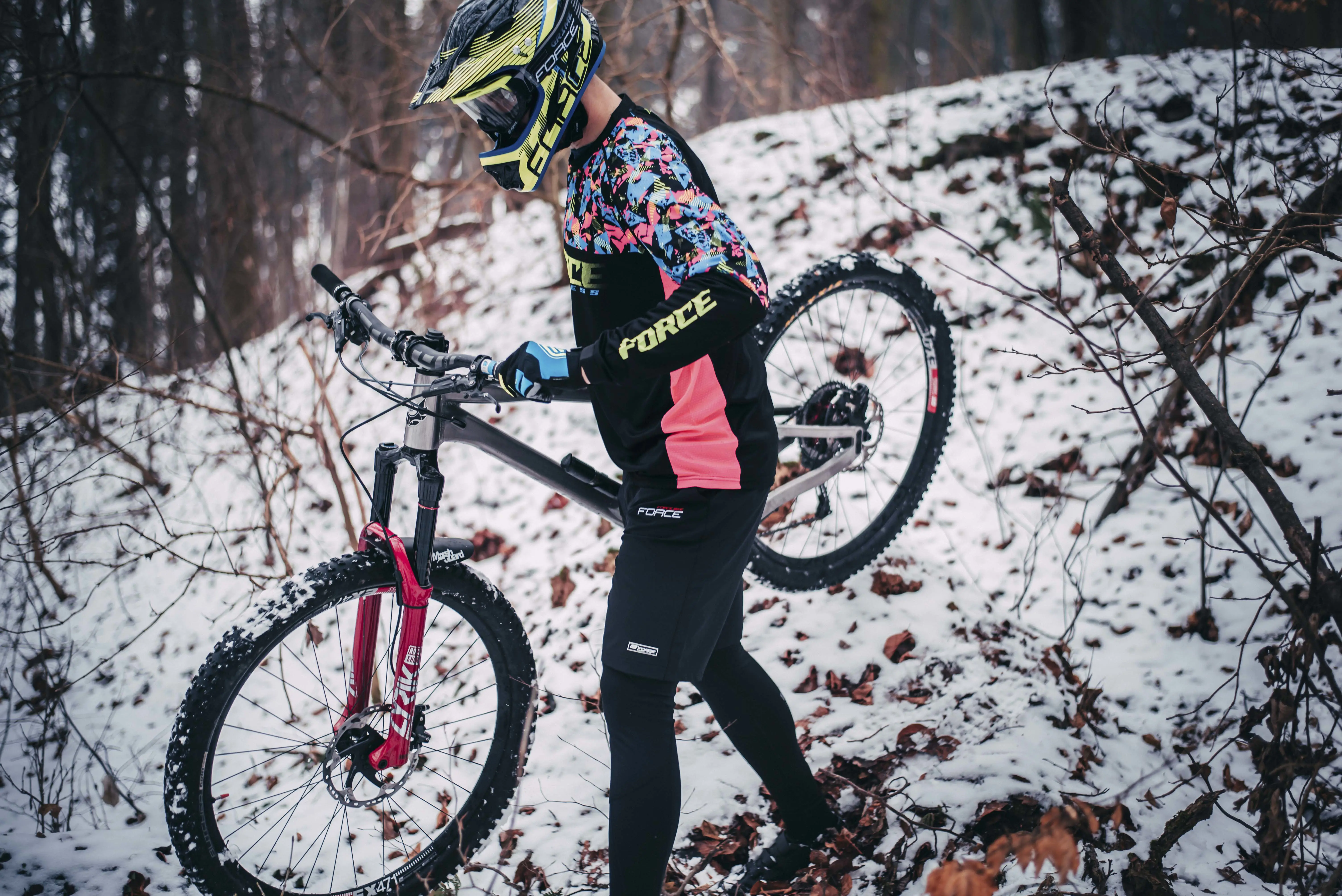 rukavice FORCE MTB AUTONOMY, černo-modré