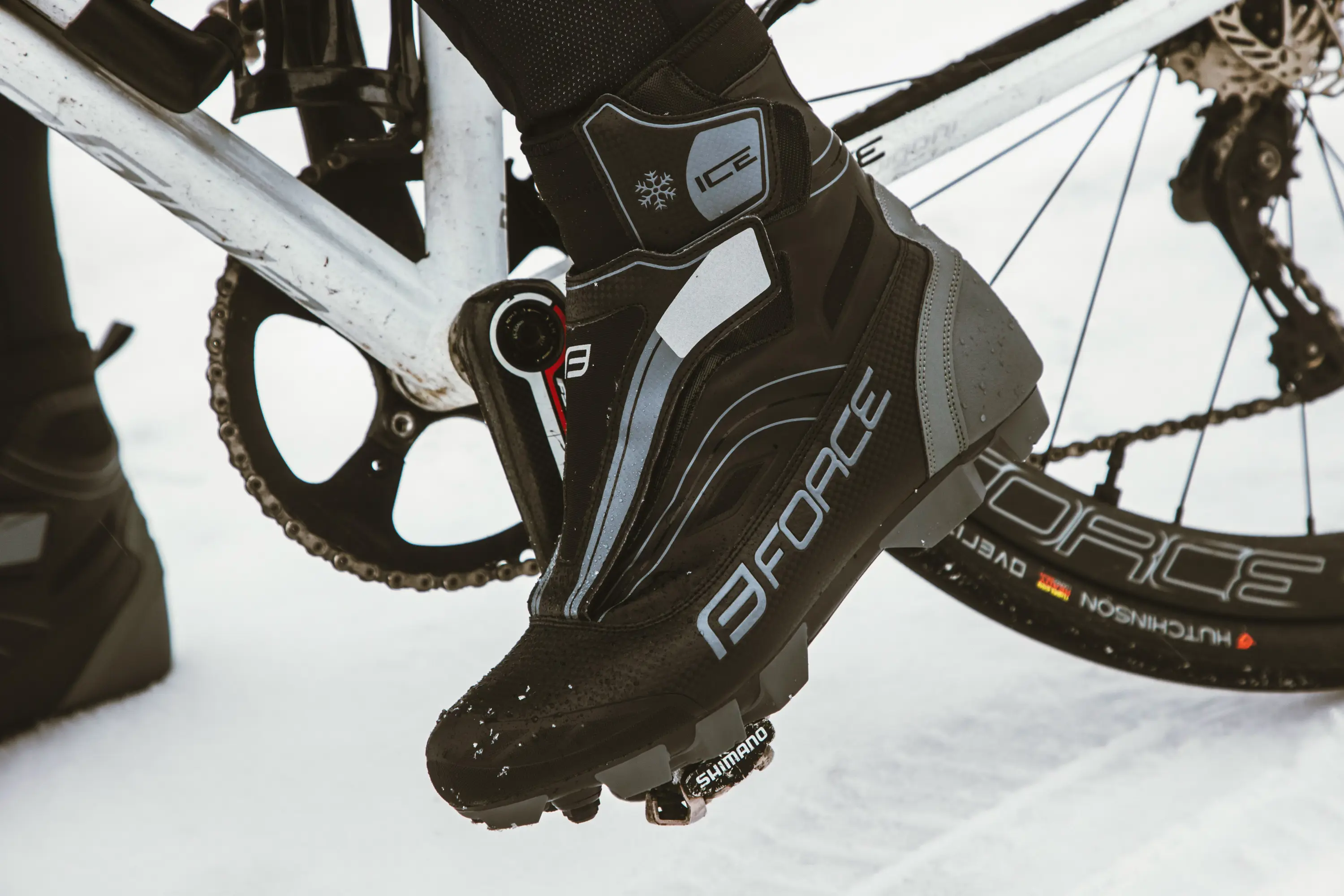 tretry zimní FORCE MTB ICE21, černé 40